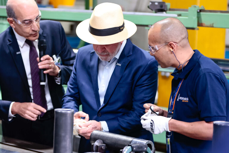 Visita Lula Avibras Aeroco (2).jpg