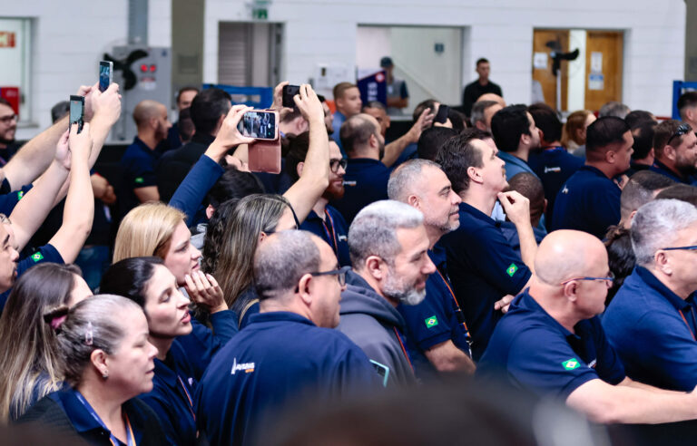 Visita Lula Avibras Aeroco (8).jpg